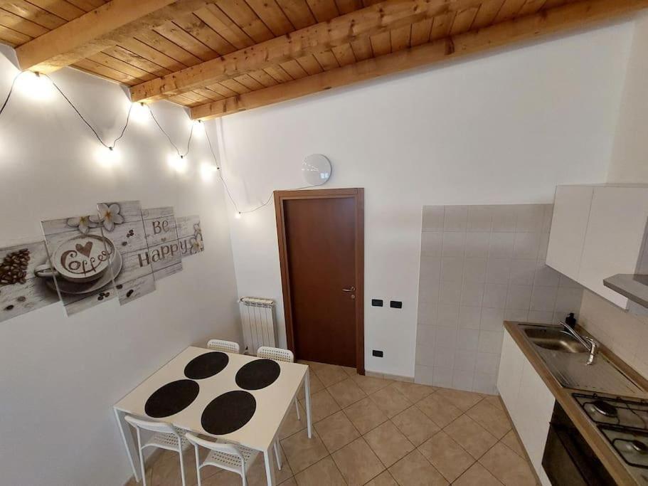 Smile Home! Graziosa Casa Con Parcheggio E Giardino Bovisio Masciago Exterior photo